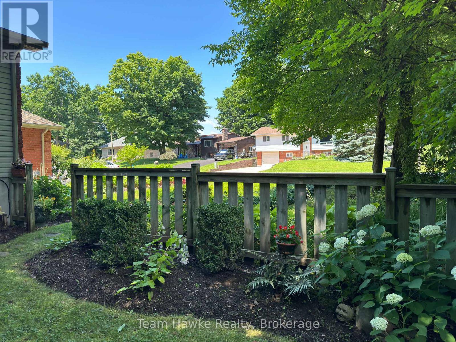 16 Brule Street, Penetanguishene, Ontario  L9M 1B2 - Photo 37 - S14094226