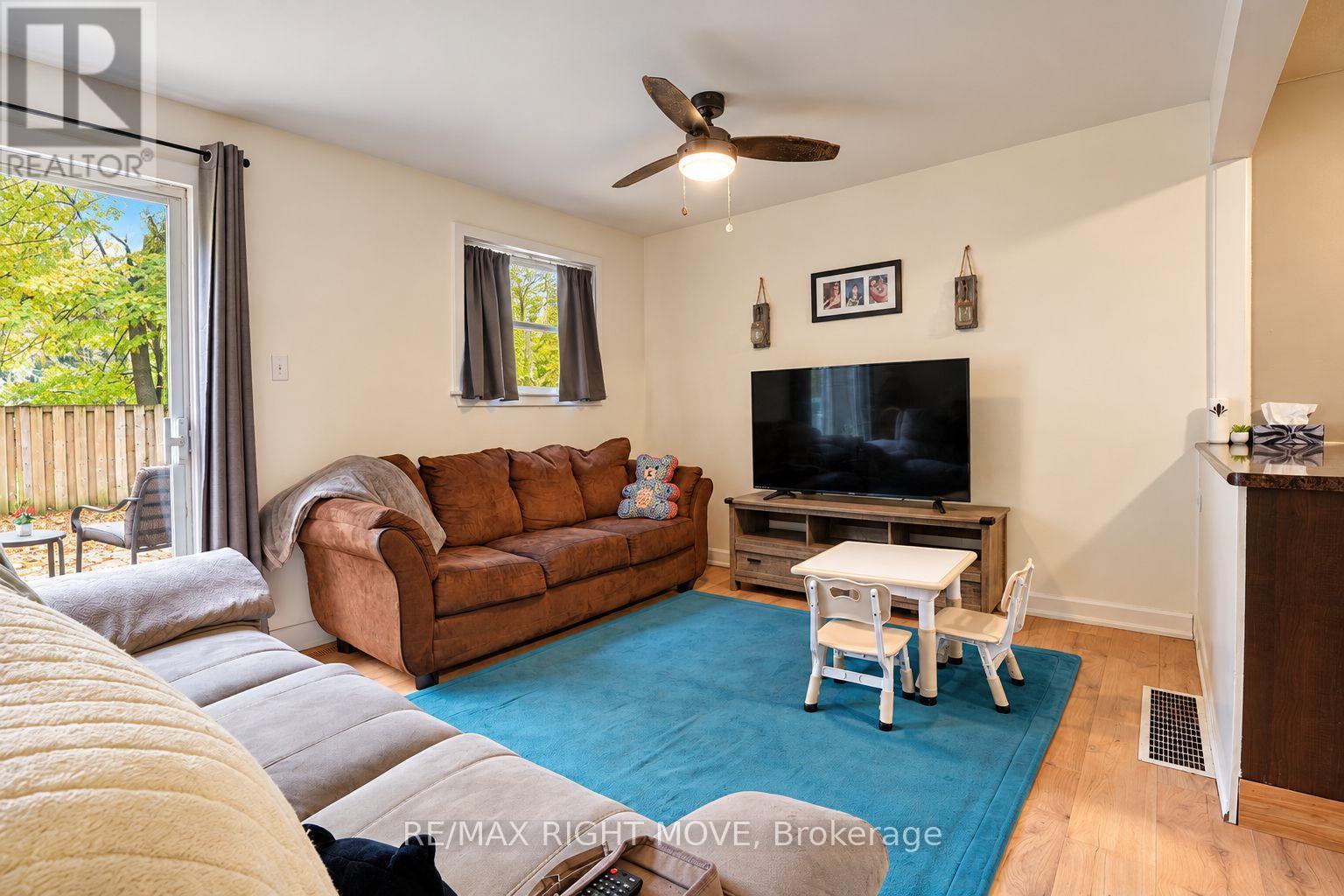 6 - 67 Fittons Road E, Orillia, Ontario  L3V 2J2 - Photo 11 - S14094144