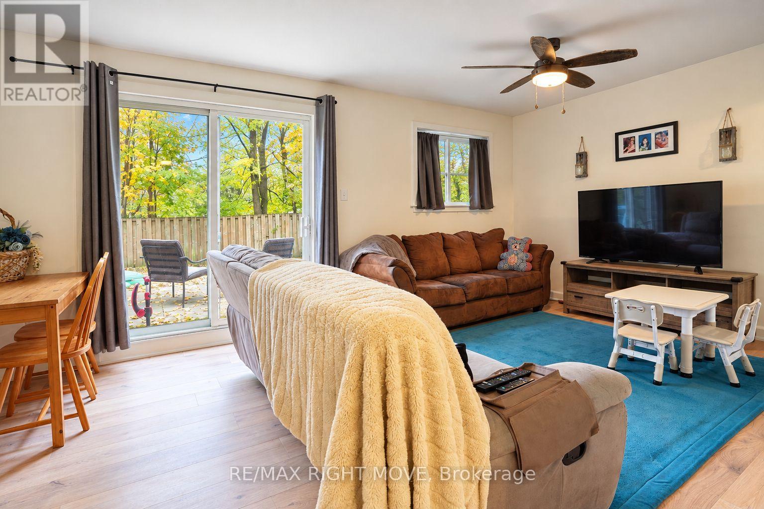 6 - 67 Fittons Road E, Orillia, Ontario  L3V 2J2 - Photo 12 - S14094144