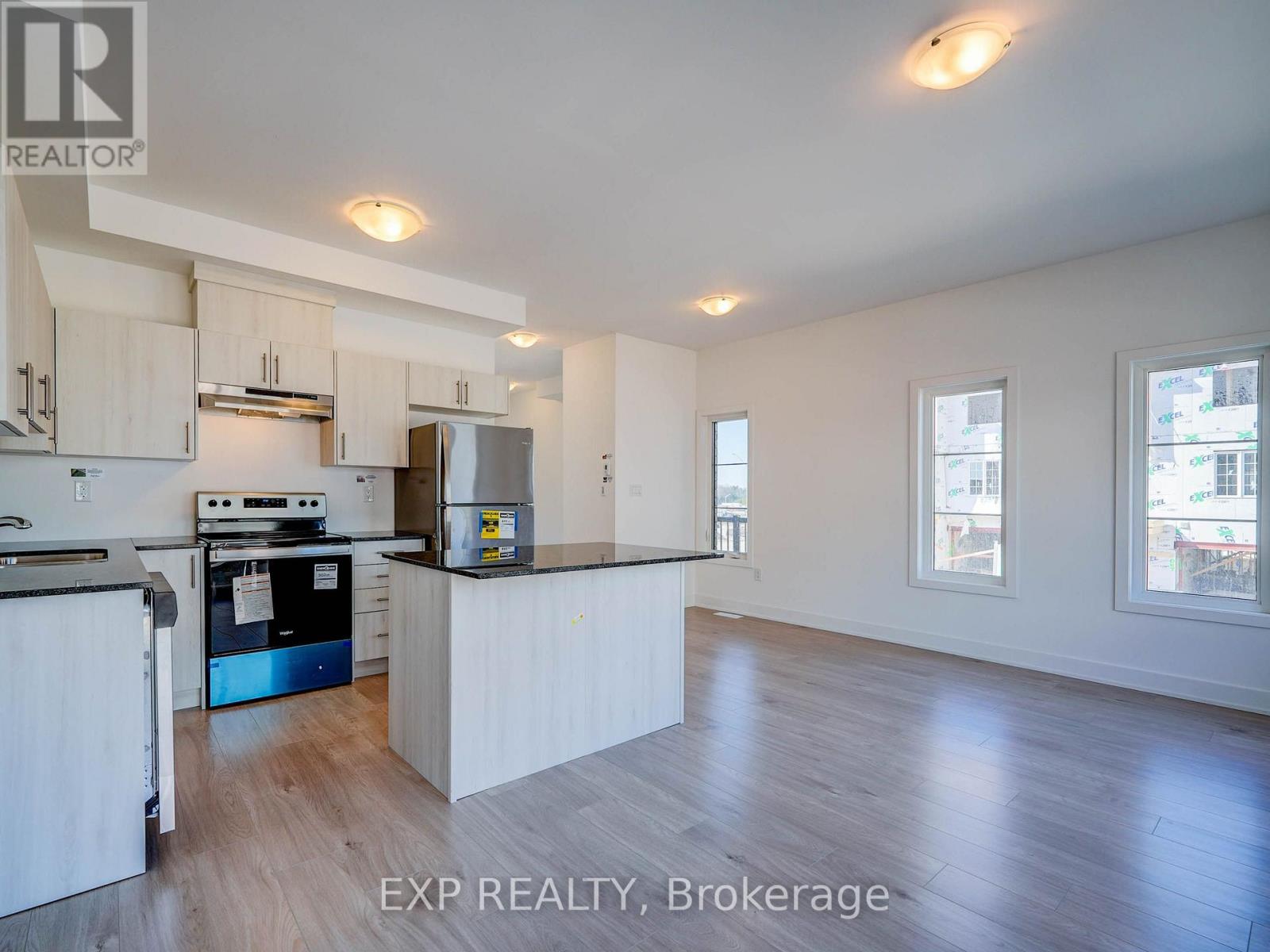 30 Wheatfield Road, Barrie (Innis-Shore), Ontario  L9J 0T8 - Photo 12 - S14094200