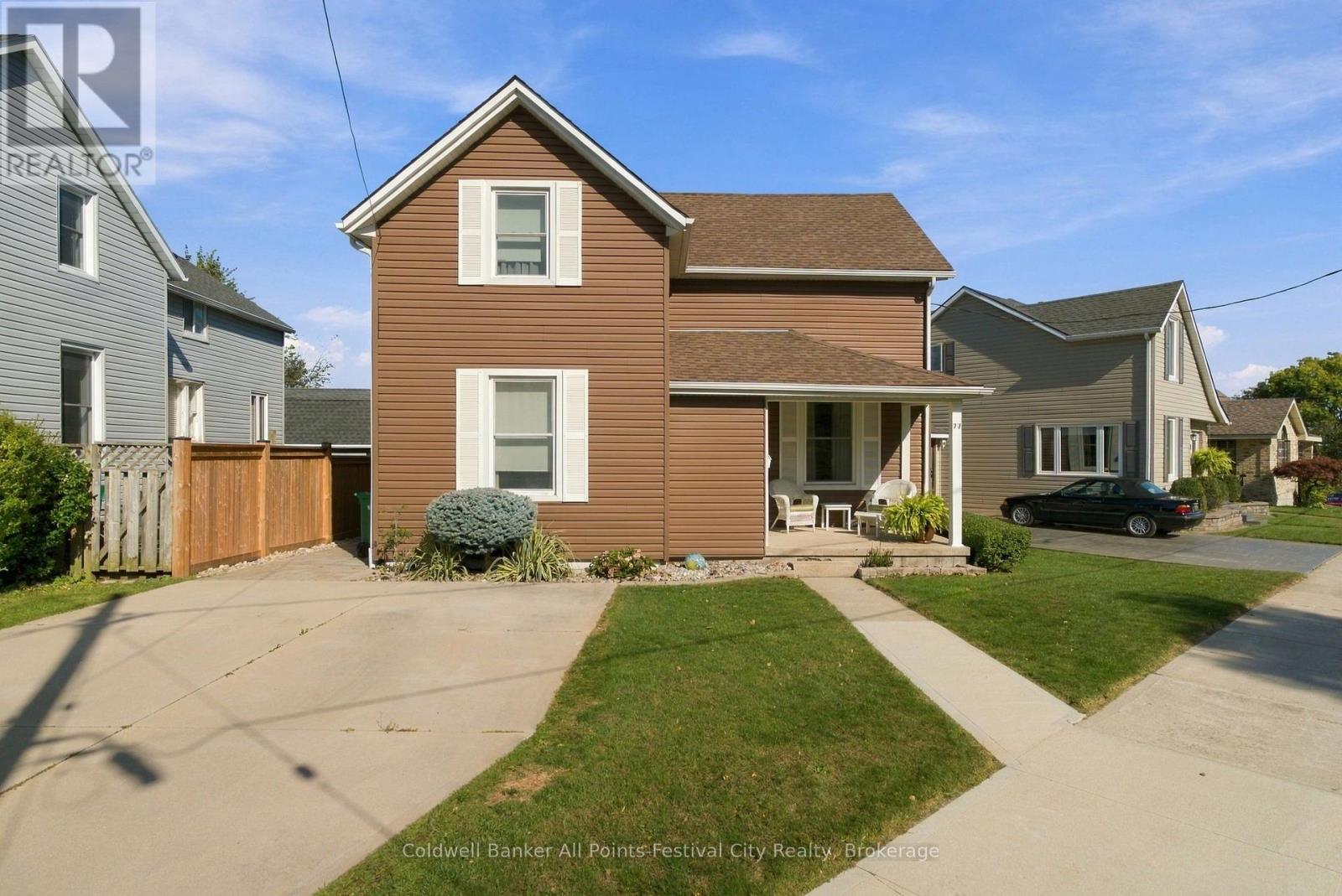 77 NAPIER STREET, goderich (goderich (town)), Ontario