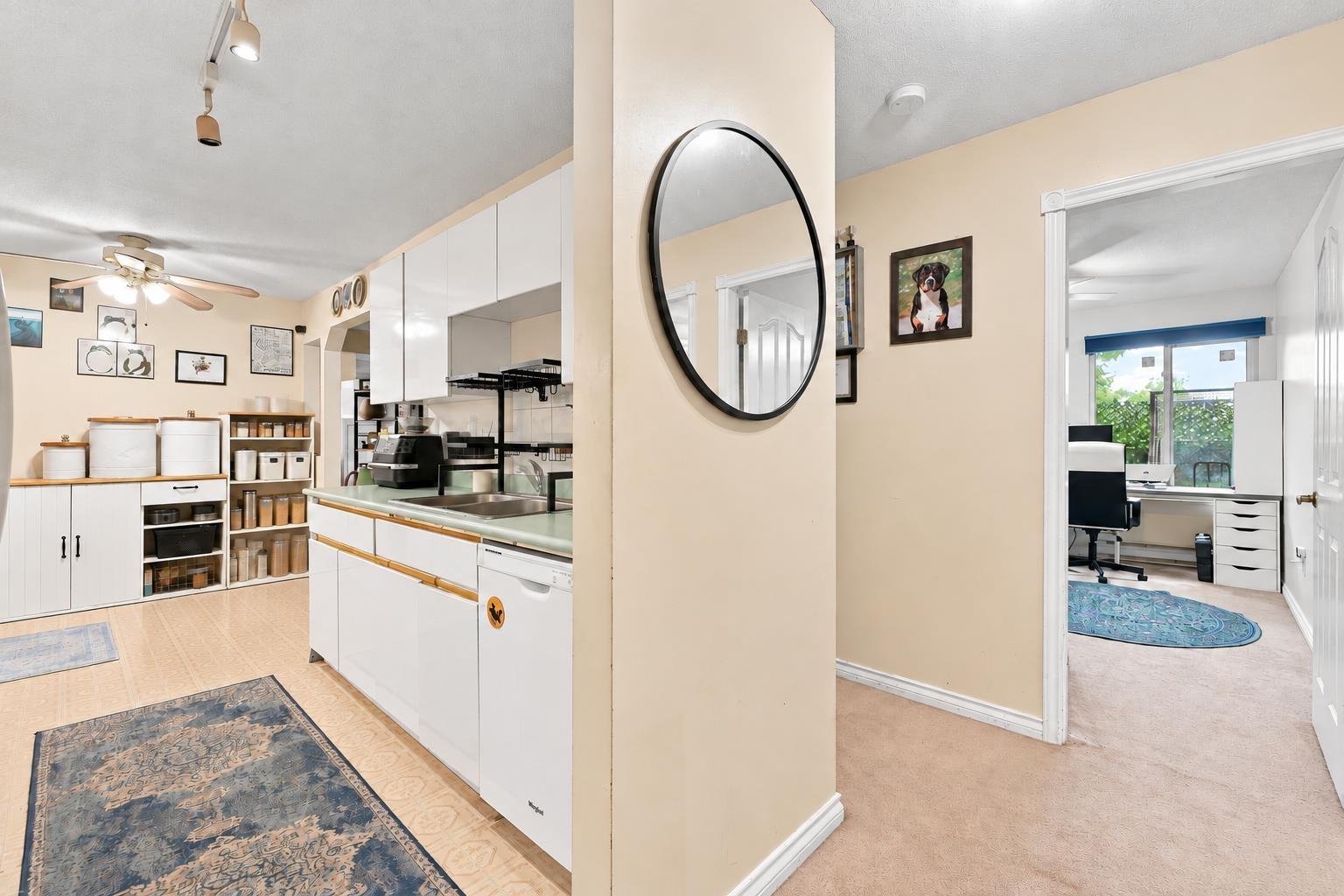 207 10438 148 Street, Surrey, British Columbia  V3R 8S9 - Photo 11 - R3174792