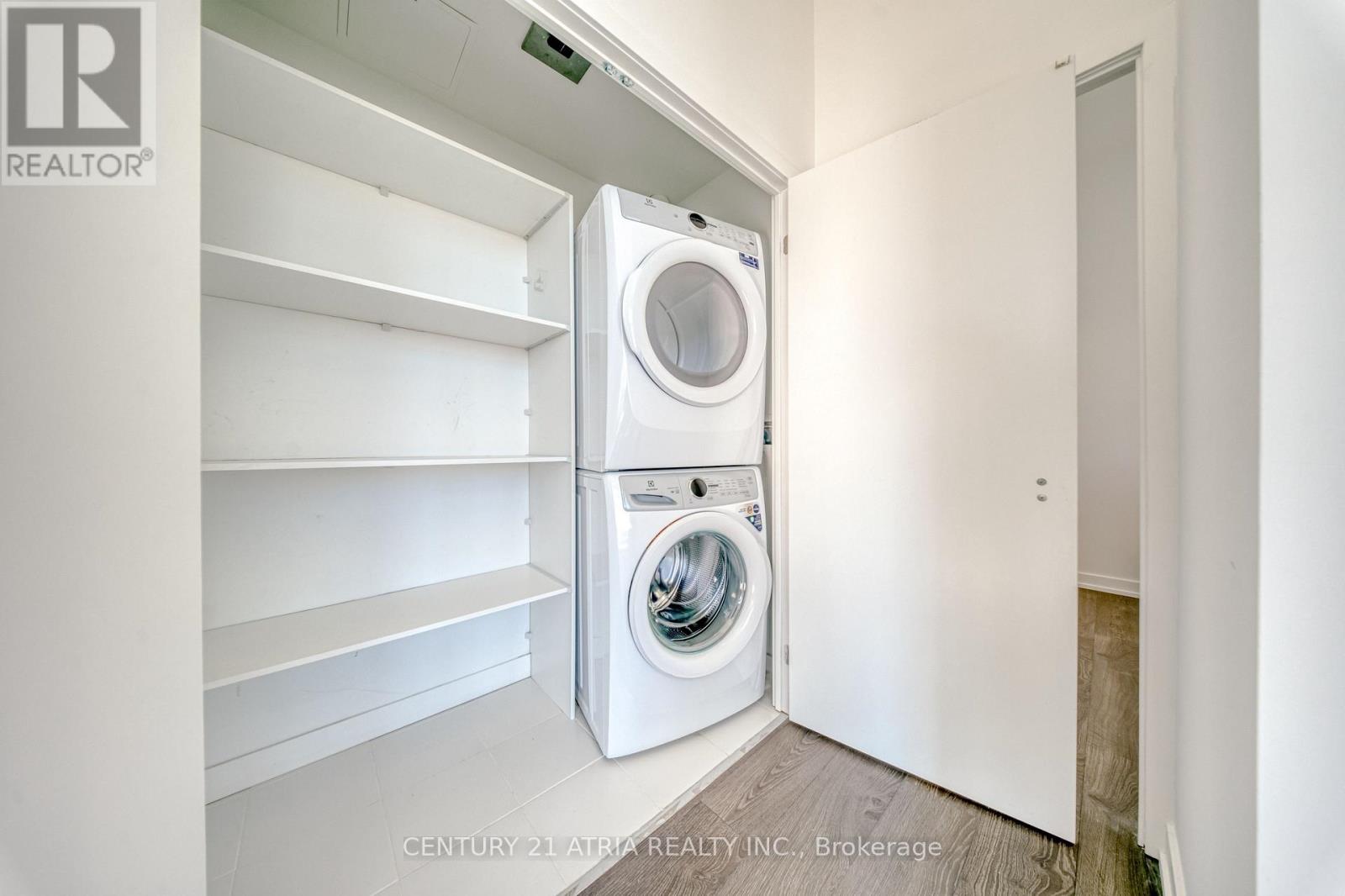 906 - 8 Olympic Garden Drive, Toronto, Ontario  M2M 0B9 - Photo 23 - C14087042