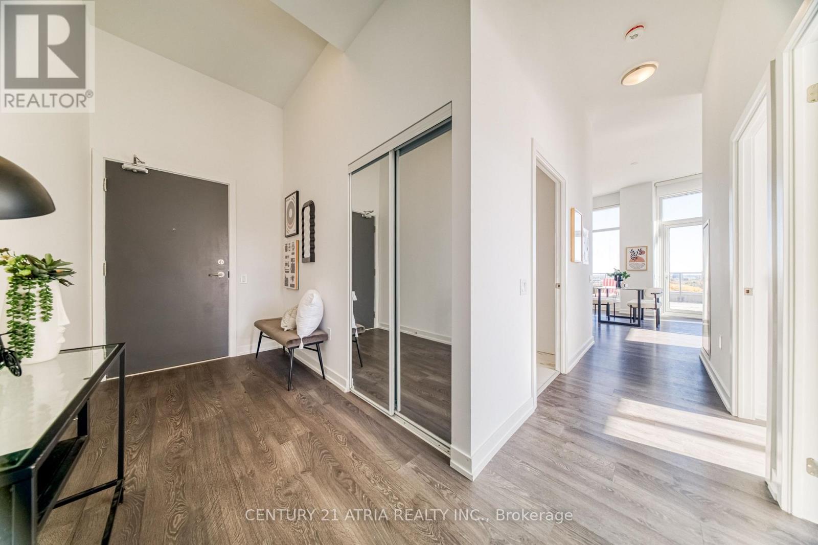 906 - 8 Olympic Garden Drive, Toronto, Ontario  M2M 0B9 - Photo 7 - C14087042