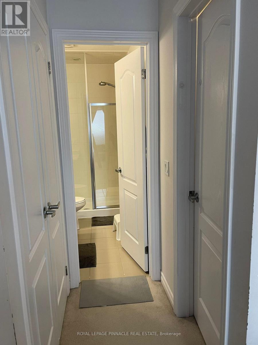 3038 Postridge Drive, Oakville, Ontario  L6L 0R9 - Photo 12 - W14094142