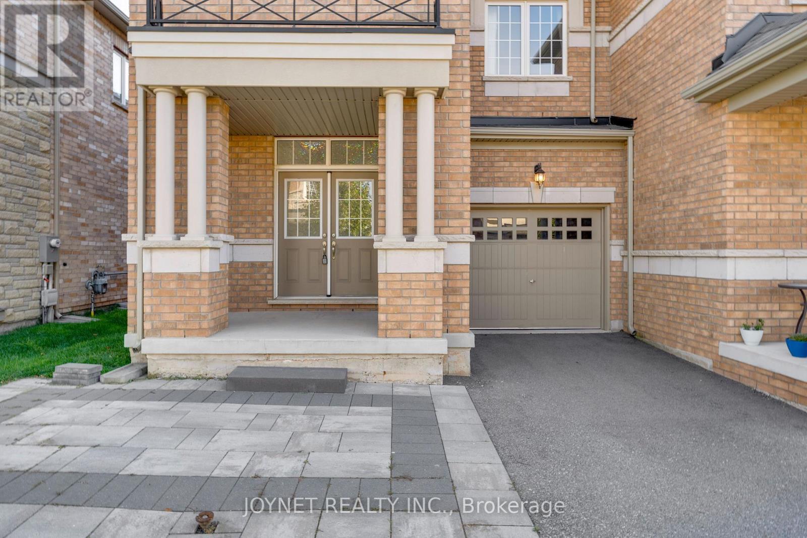 3303 Jacob Way, Oakville, Ontario  L6M 5J9 - Photo 4 - W14094176