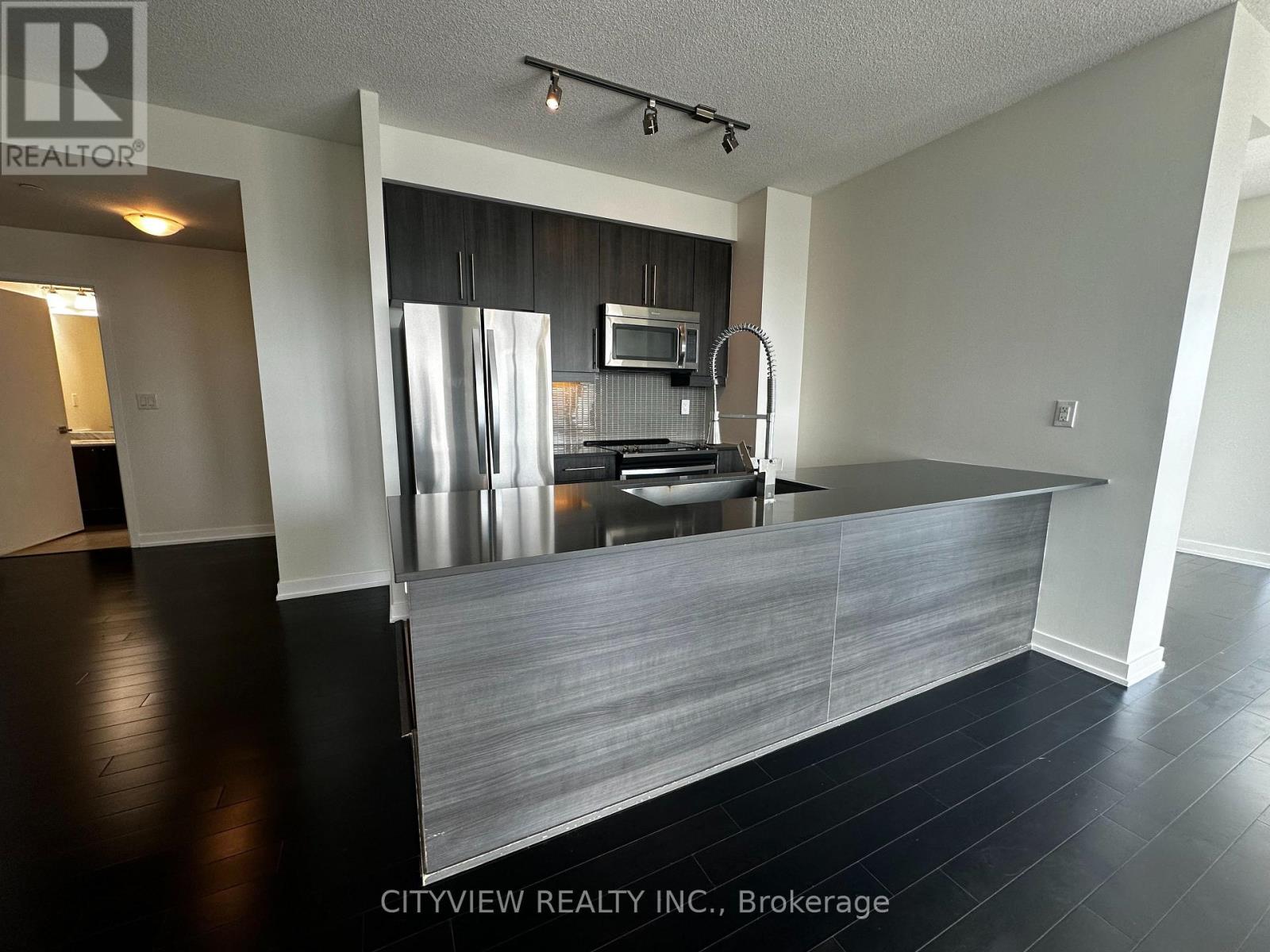 2410 - 4011 Brickstone Mews, Mississauga, Ontario  L5B 0J7 - Photo 6 - W14094180