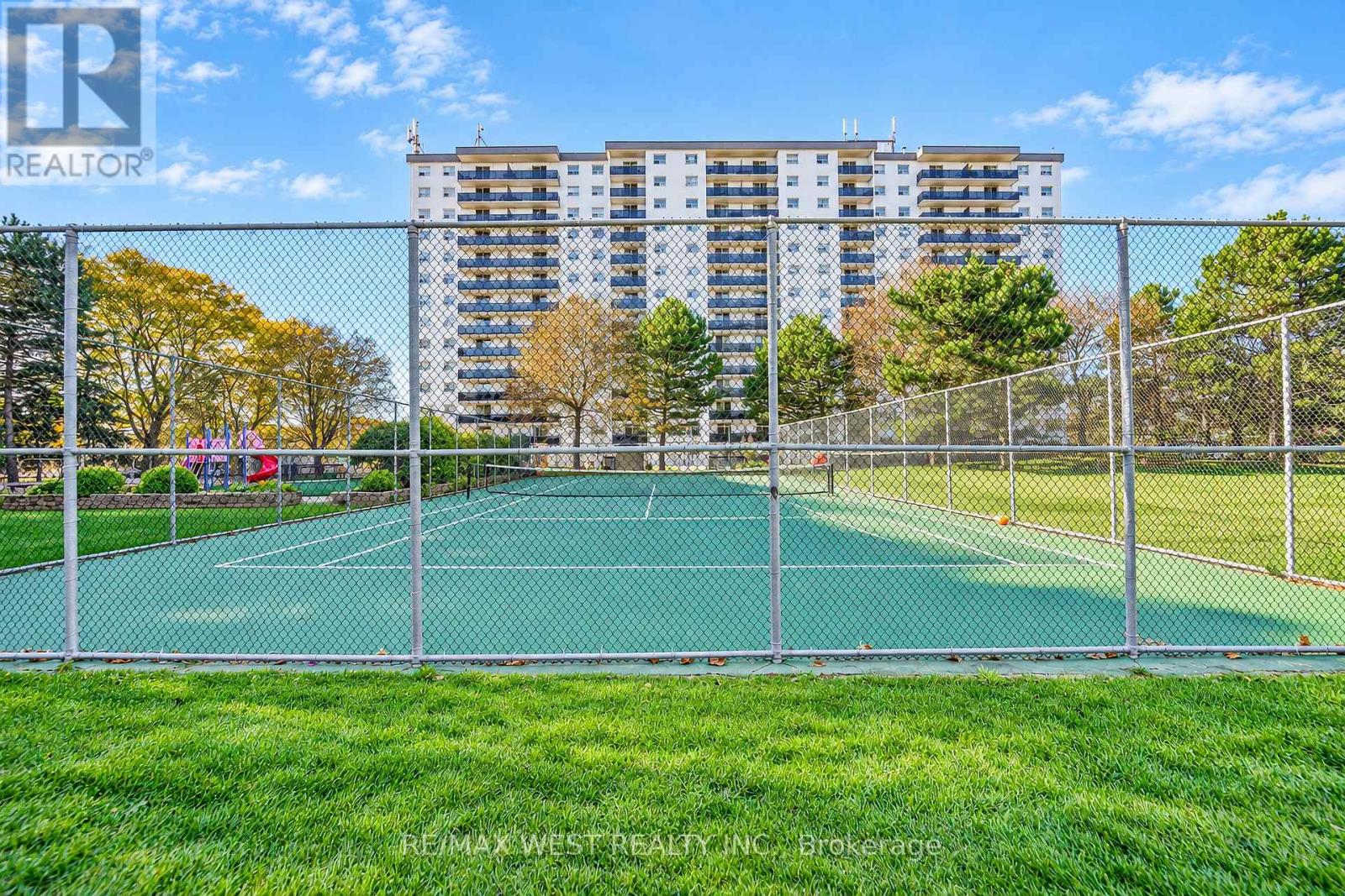 406 - 1100 Caven Street, Mississauga, Ontario  L5G 4N3 - Photo 15 - W14094220