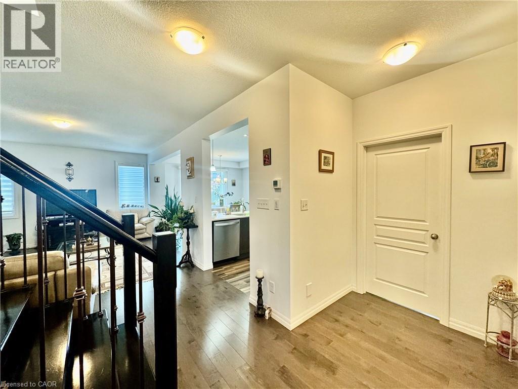 348 Freure Drive, Cambridge, Ontario  N1S 0B5 - Photo 7 - 40871814
