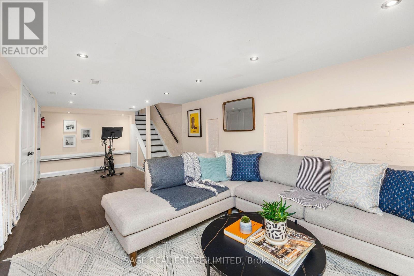 218 Mavety Street, Toronto, Ontario M6P 2M2 - Photo 31 - W14094330
