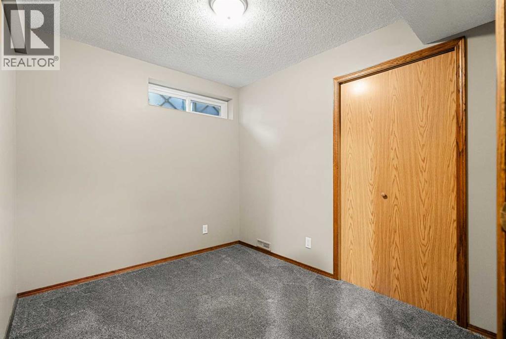 54 Deerview Terrace Se, Calgary, Alberta  T2J 7B9 - Photo 39 - A2350419