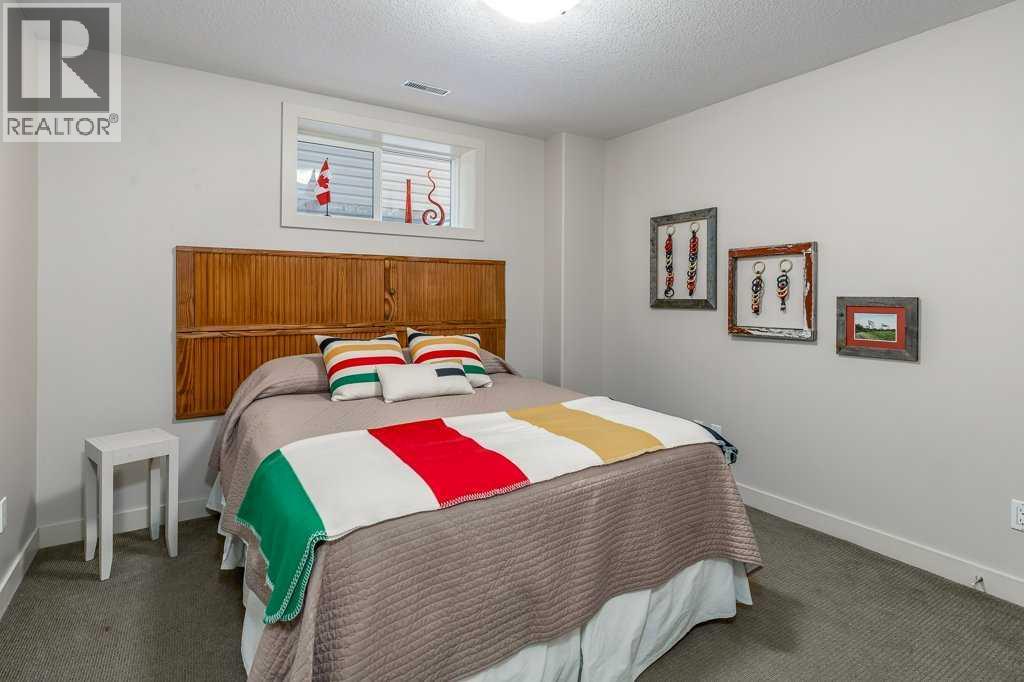 312 Crawford Close, Cochrane, Alberta  T4C 2G6 - Photo 34 - A2350646