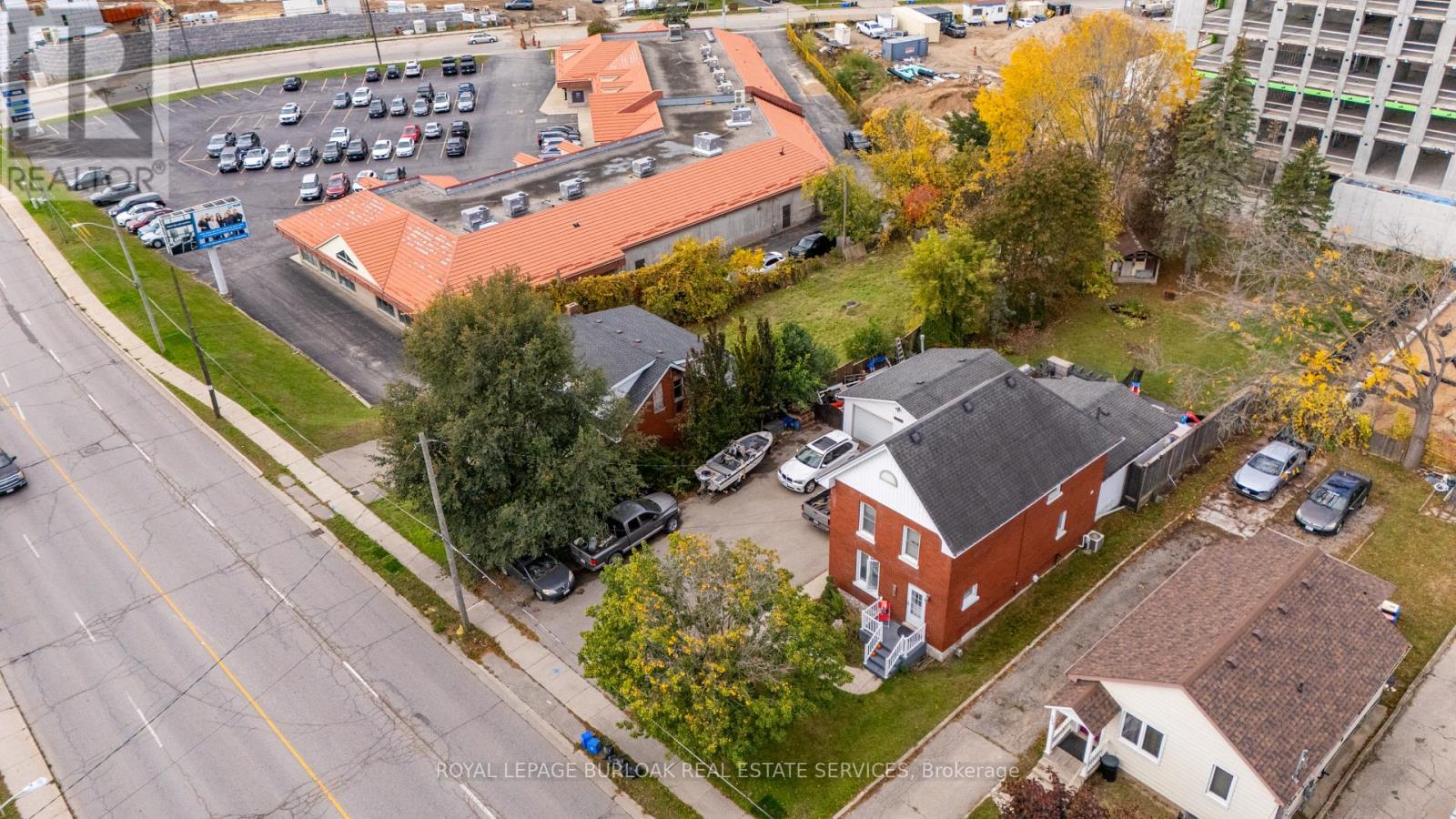 342-346 West Street, Brantford, Ontario  N3R 3V7 - Photo 2 - X14094202