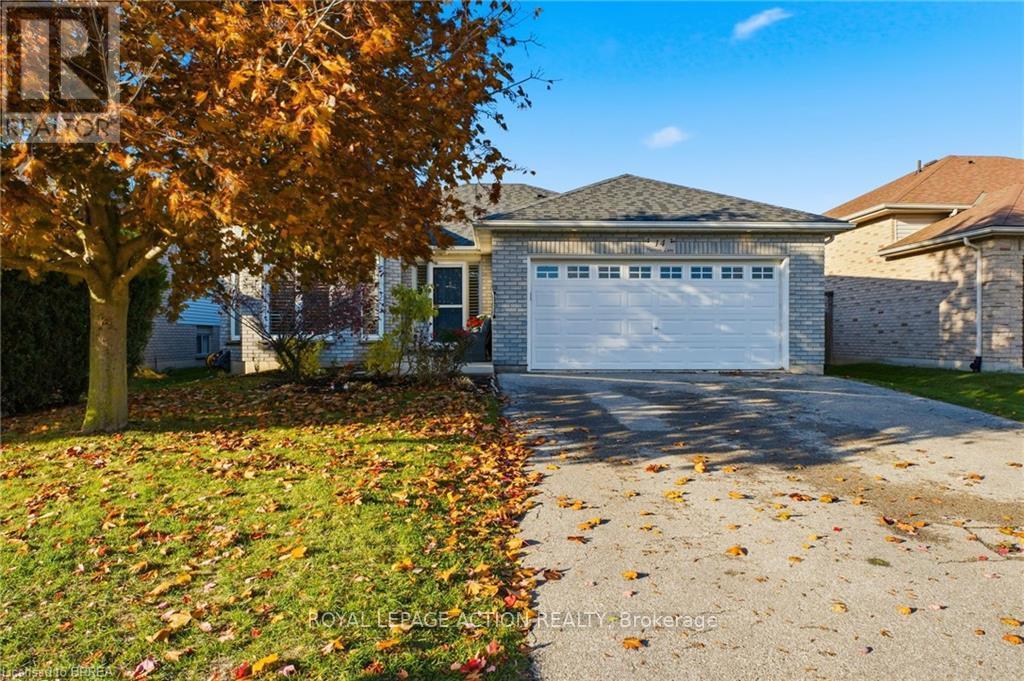 14 DUNTON LANE, Brant, Ontario