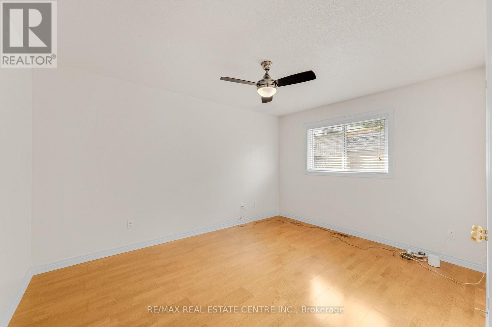 Main Level - 26 Phillipo Drive, Hamilton, Ontario  L9B 2P6 - Photo 15 - X14094318
