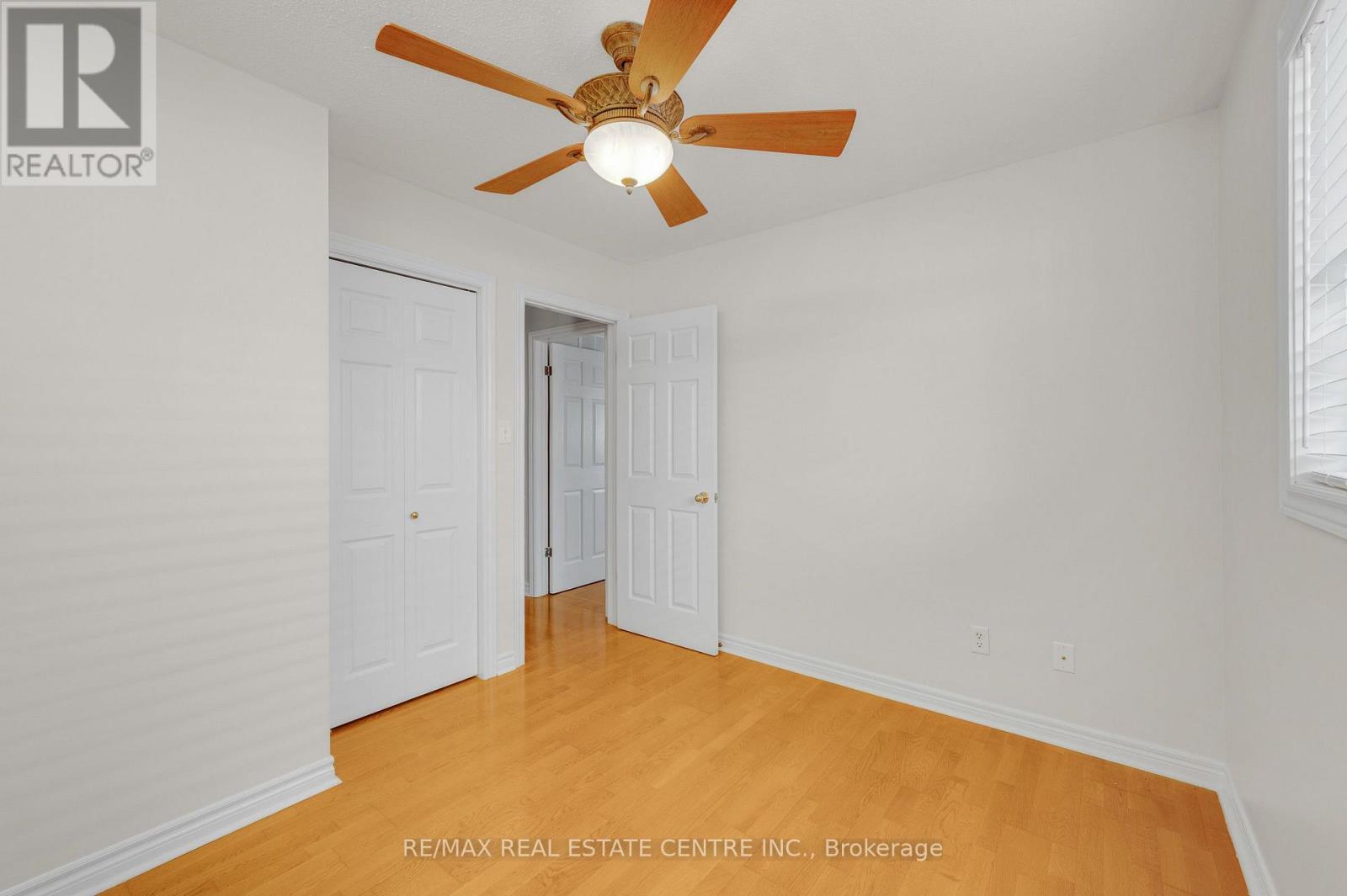 Main Level - 26 Phillipo Drive, Hamilton, Ontario  L9B 2P6 - Photo 20 - X14094318
