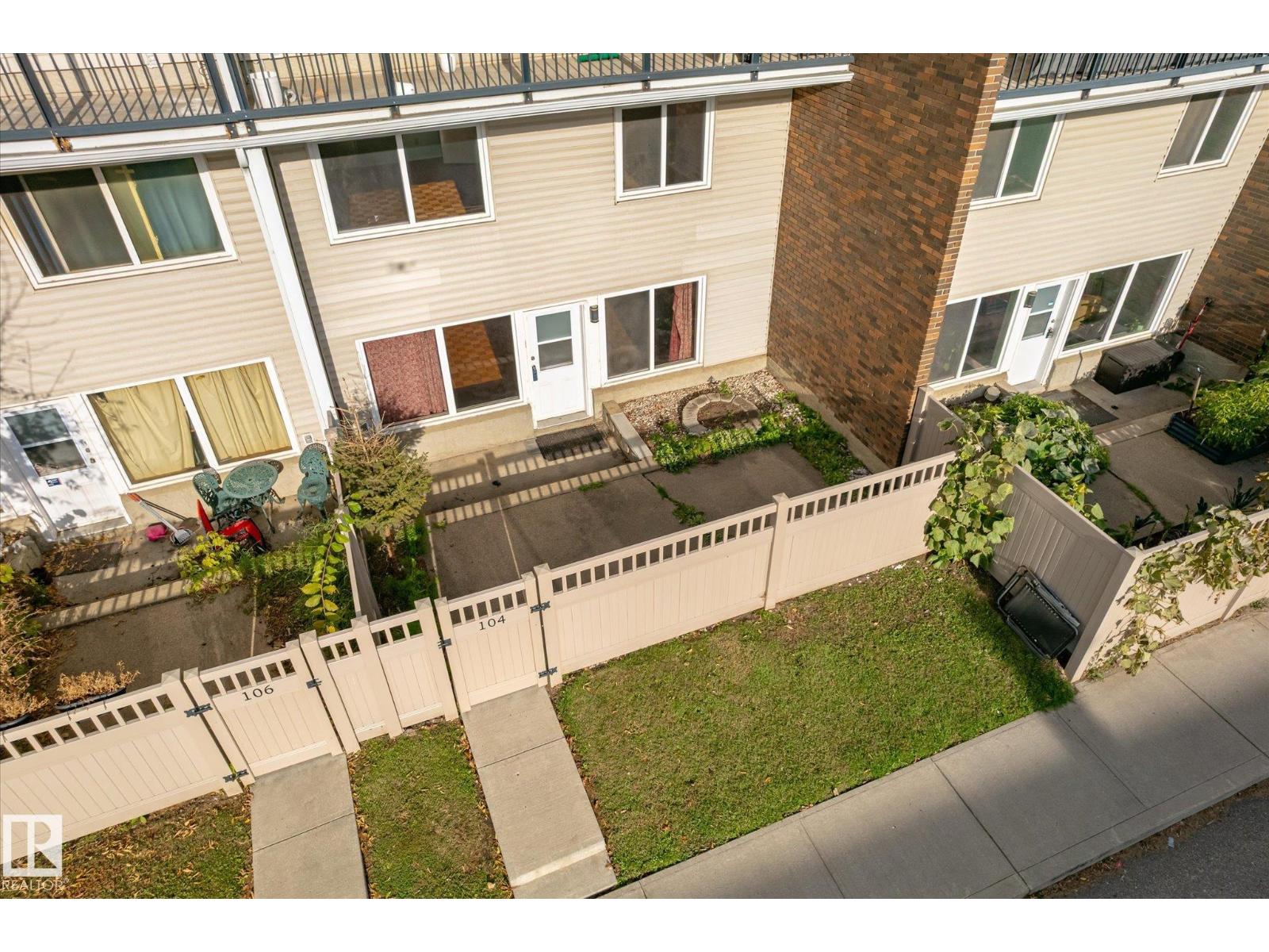 #104 7805 159 ST NW