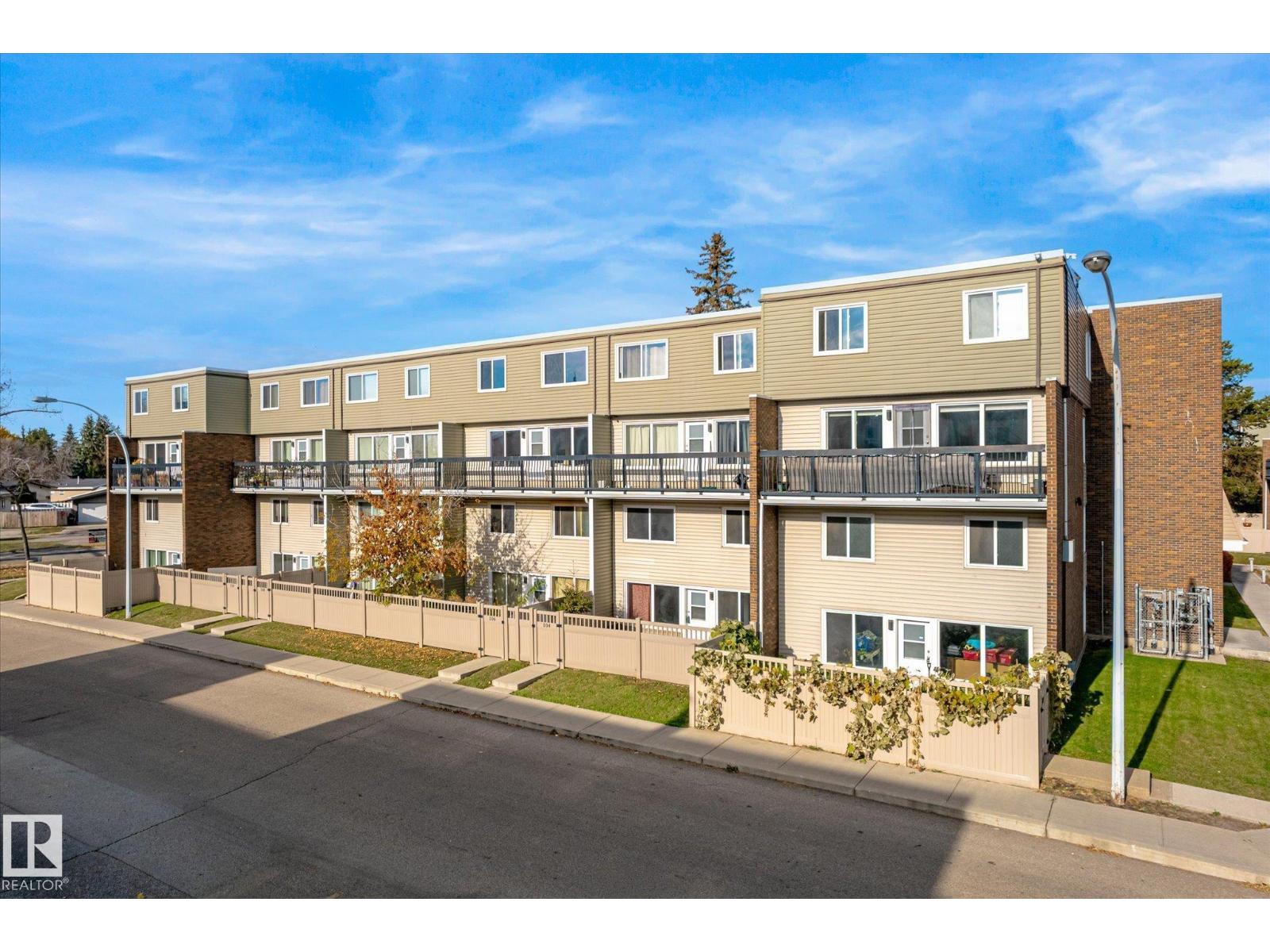 #104 7805 159 ST NW