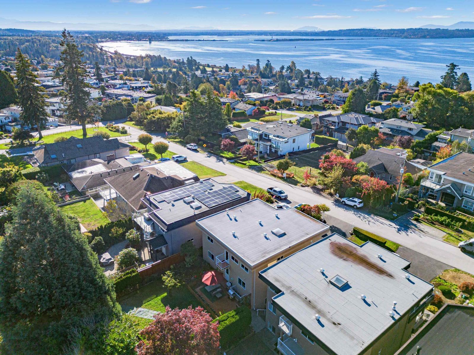 15535 Cliff Avenue, White Rock, British Columbia  V4B 1V8 - Photo 25 - R3176507