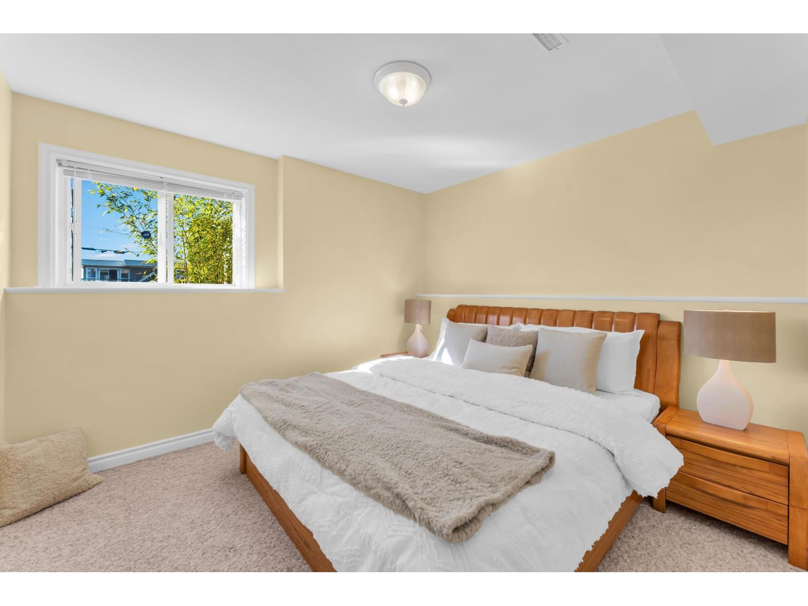 15535 Cliff Avenue, White Rock, British Columbia  V4B 1V8 - Photo 14 - R3176507