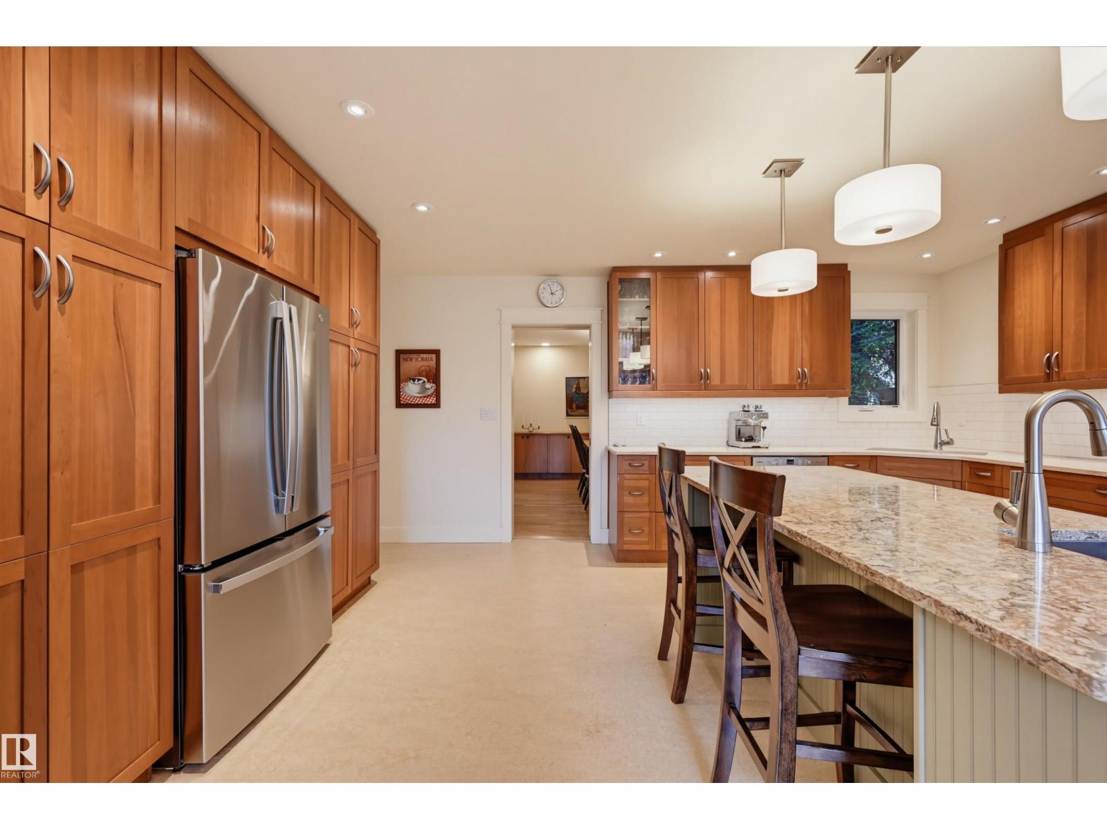 9130 118 ST NW