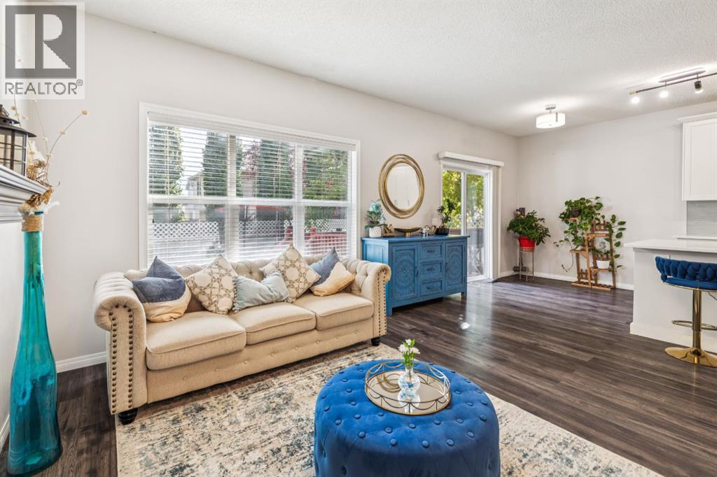 62 Cougar Plateau Way SW