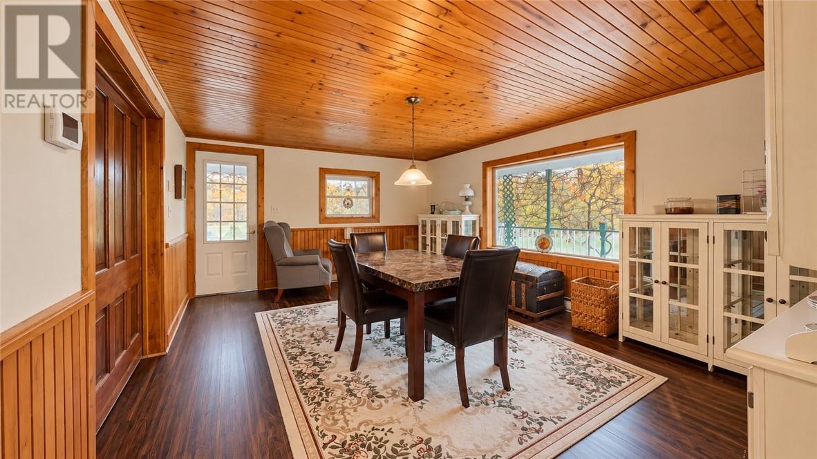 17a Silver Bay Road, Mindemoya, Ontario  P0P 1S0 - Photo 6 - 2130972