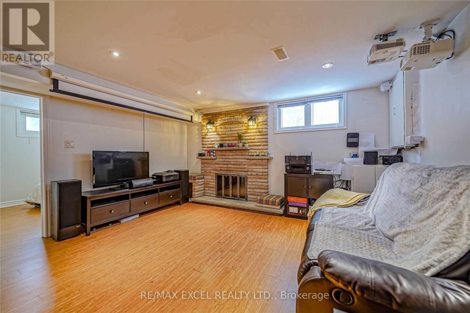 83 Squire Bakers Lane, Markham, Ontario  L3P 3H1 - Photo 17 - N14091710
