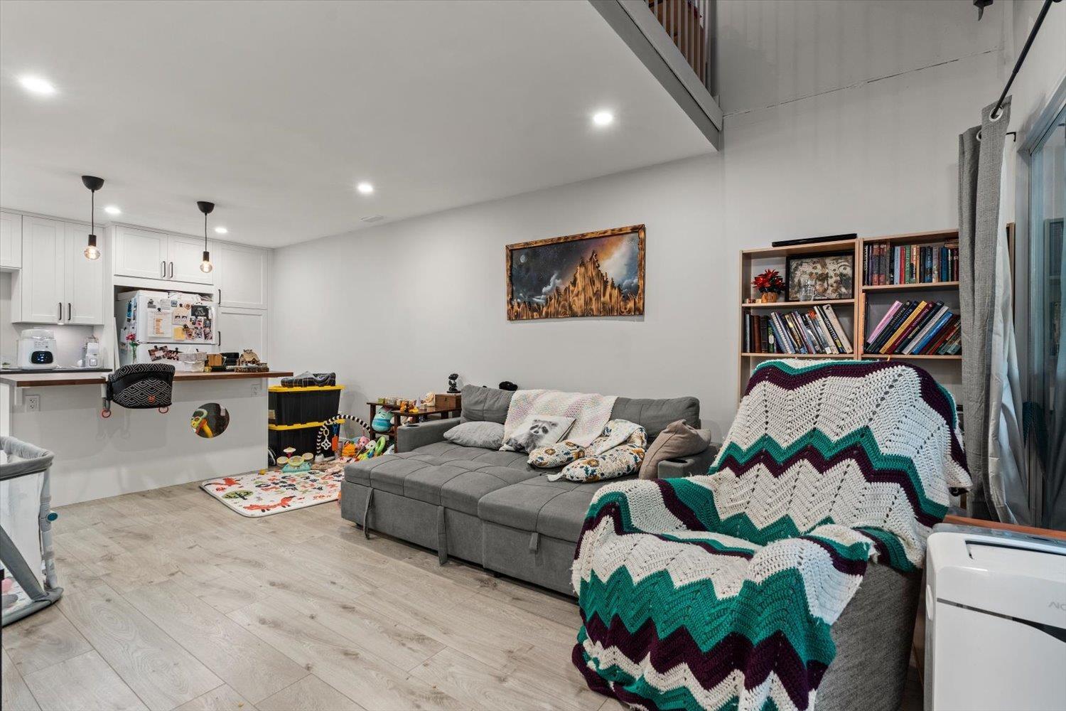 915 34909 OLD YALE ROAD