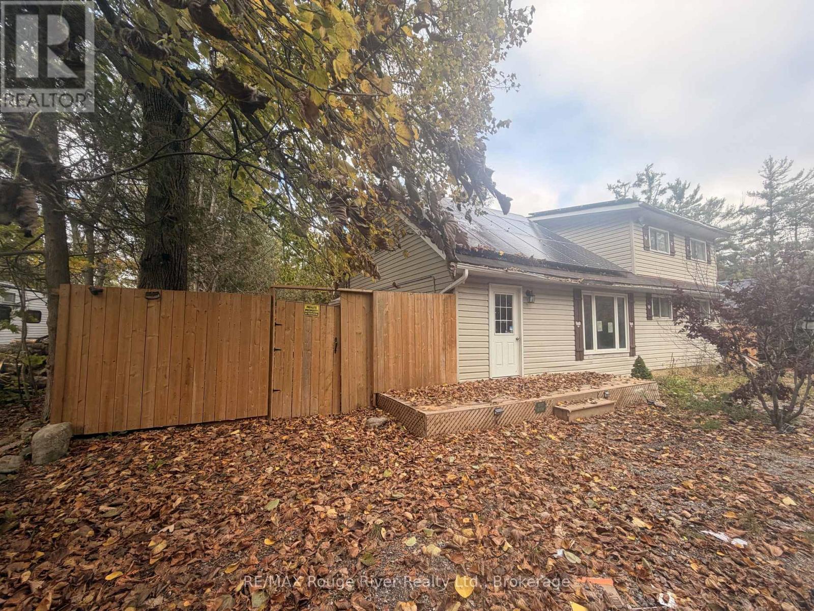 11 EDGEWOOD DRIVE, Kawartha Lakes, Ontario