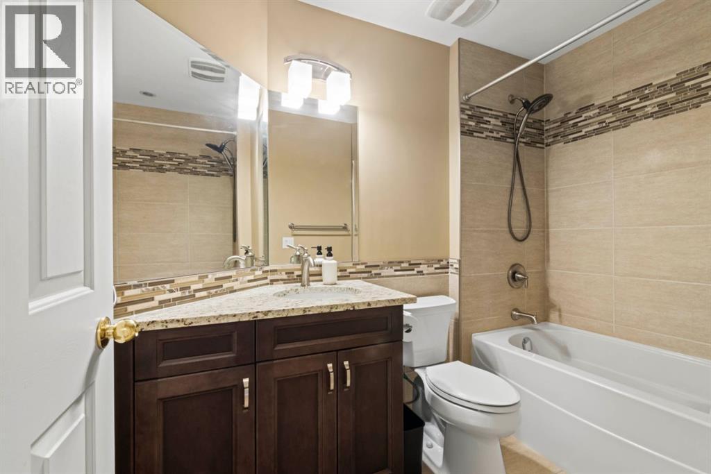 76 Coachway Gardens Sw, Calgary, Alberta  T3H 2V9 - Photo 20 - A2349465
