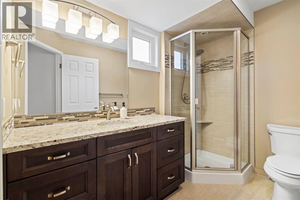 76 Coachway Gardens Sw, Calgary, Alberta  T3H 2V9 - Photo 22 - A2349465