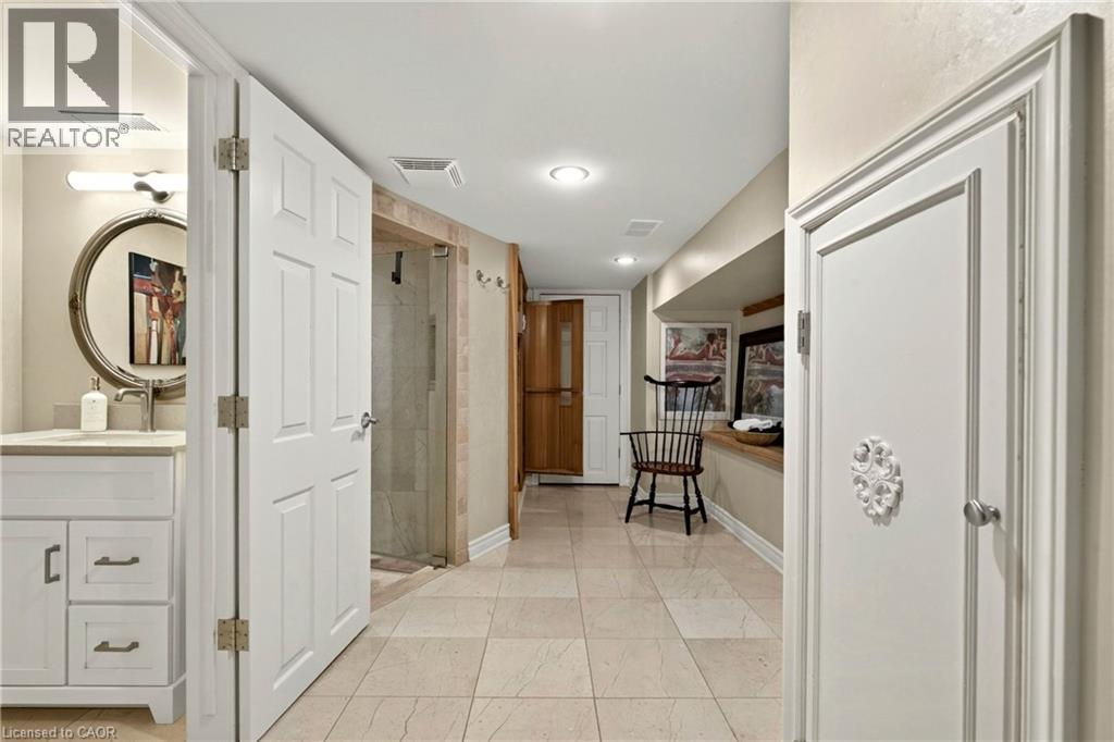 29 Woodside Drive, Hamilton, Ontario  L8T 1C4 - Photo 32 - 40872180