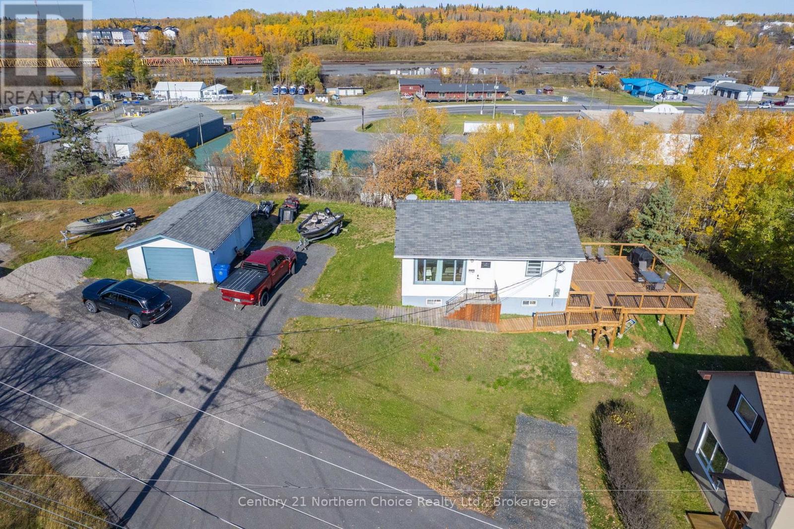 1038 1/2 Park Street, Kenora, Ontario  P9N 1C1 - Photo 1 - X14094450