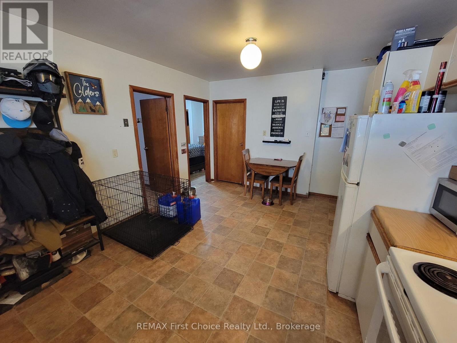 1006 Scott Street, Fort Frances, Ontario  P9A 1J5 - Photo 2 - X14094606