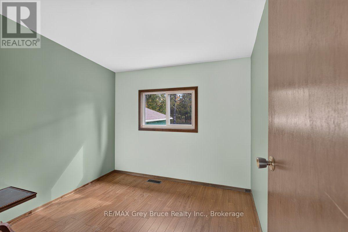 243 Mccullough Lake Drive, Chatsworth, Ontario  N0H 2V0 - Photo 26 - X14085222