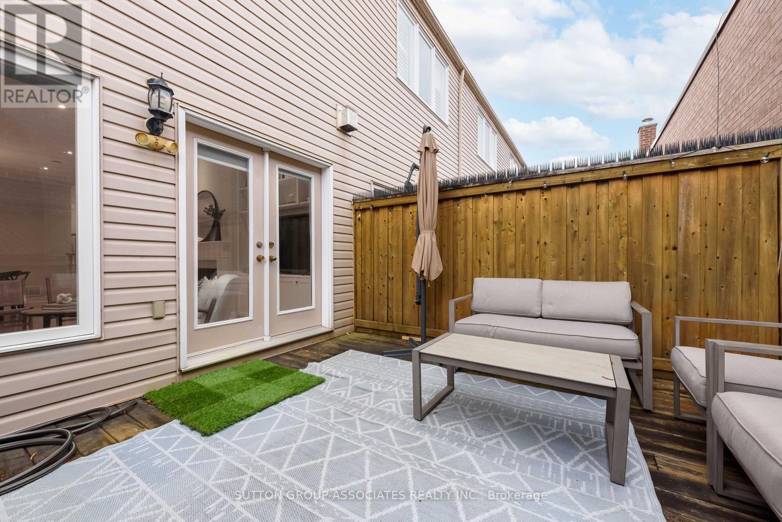 2b Alcina Avenue, Toronto, Ontario  M6G 2E8 - Photo 15 - C14094394