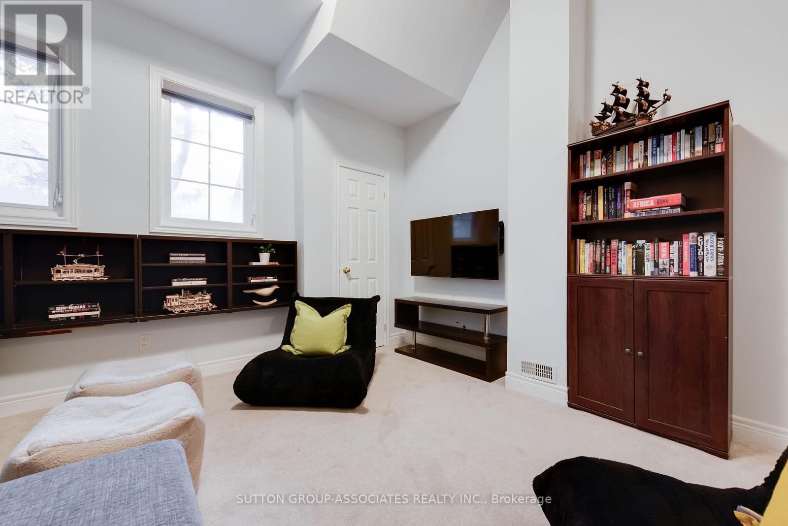 2b Alcina Avenue, Toronto, Ontario  M6G 2E8 - Photo 25 - C14094394