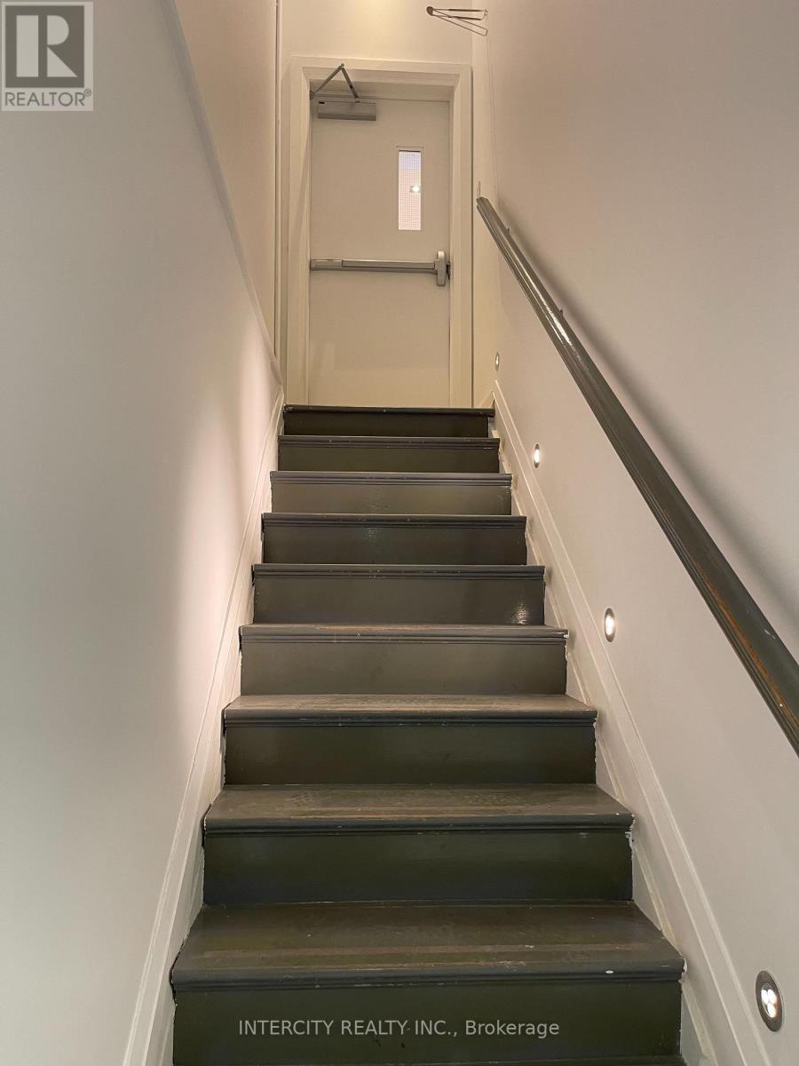 927 Queen Street W, Toronto, Ontario  M6J 1G5 - Photo 13 - C14094436
