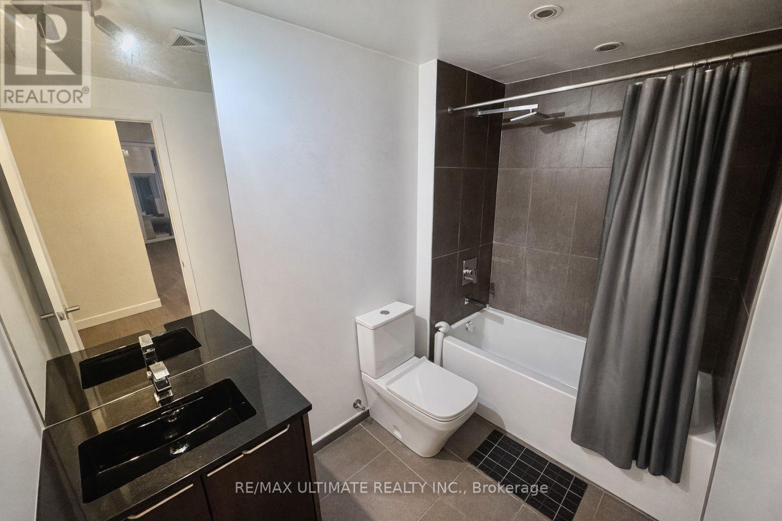 605 - 70 Temperance Street, Toronto (Bay Street Corridor), Ontario  M5H 0B1 - Photo 5 - C14094558