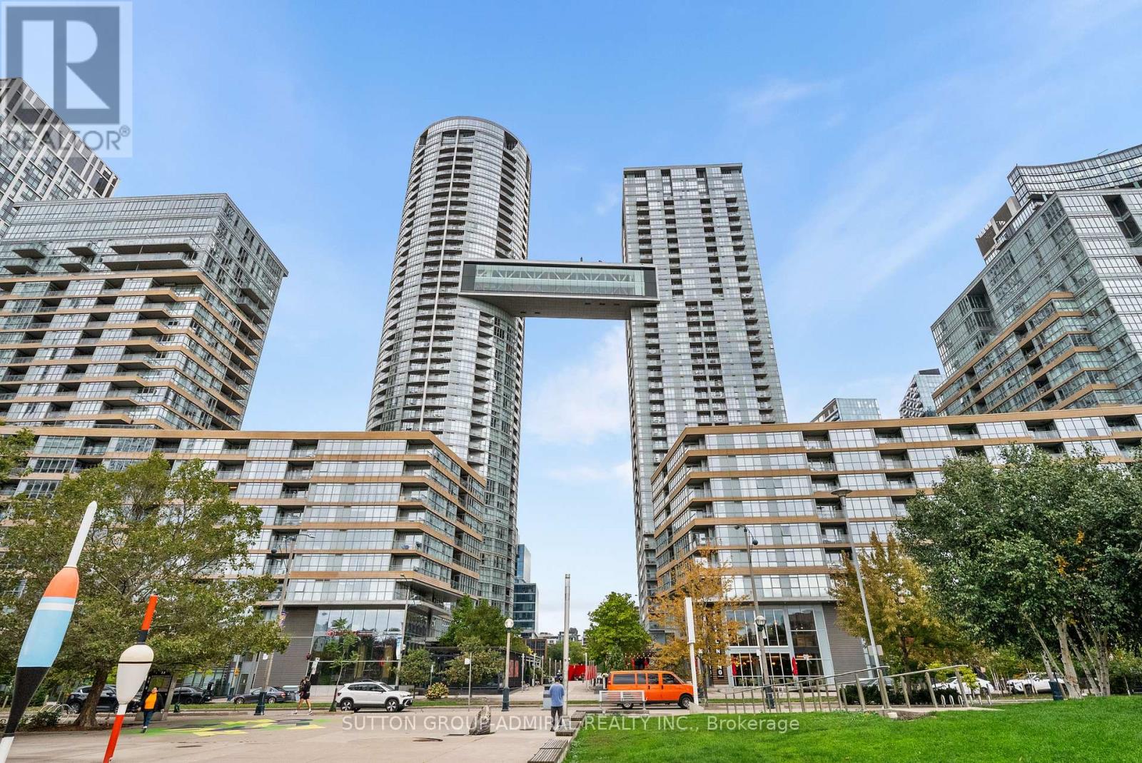 2012 - 15 Iceboat Terrace, Toronto, Ontario  M5V 4A5 - Photo 4 - C14094574