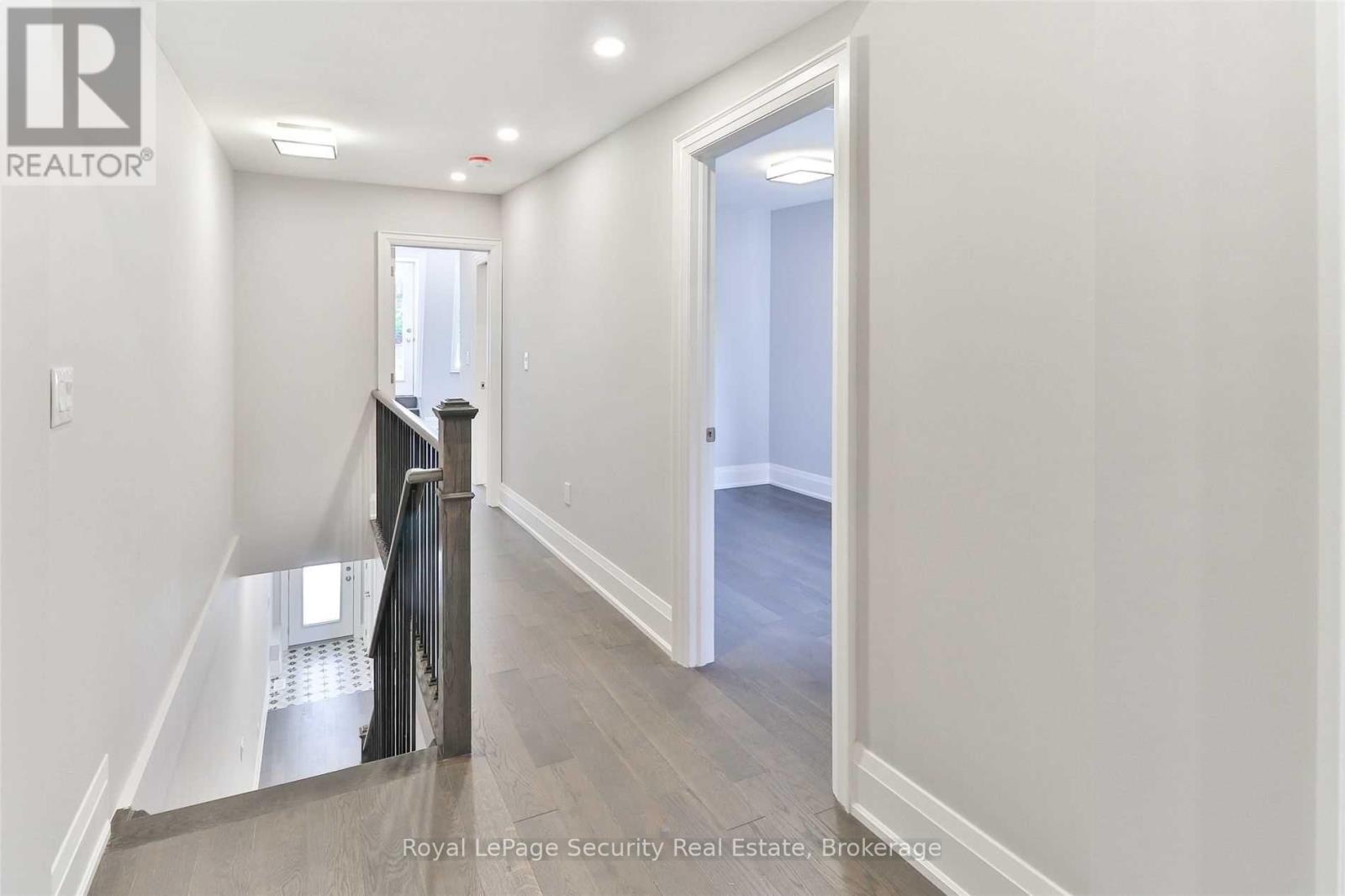 Main/ 2nd - 136 Markham Street, Toronto, Ontario  M6J 2G5 - Photo 19 - C14094638