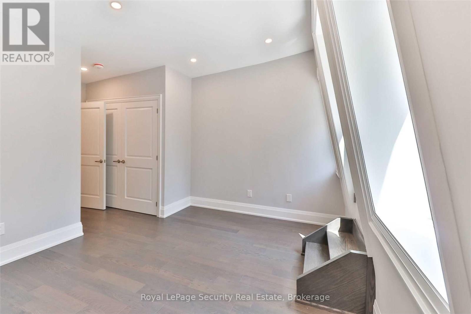 Main/ 2nd - 136 Markham Street, Toronto, Ontario  M6J 2G5 - Photo 23 - C14094638