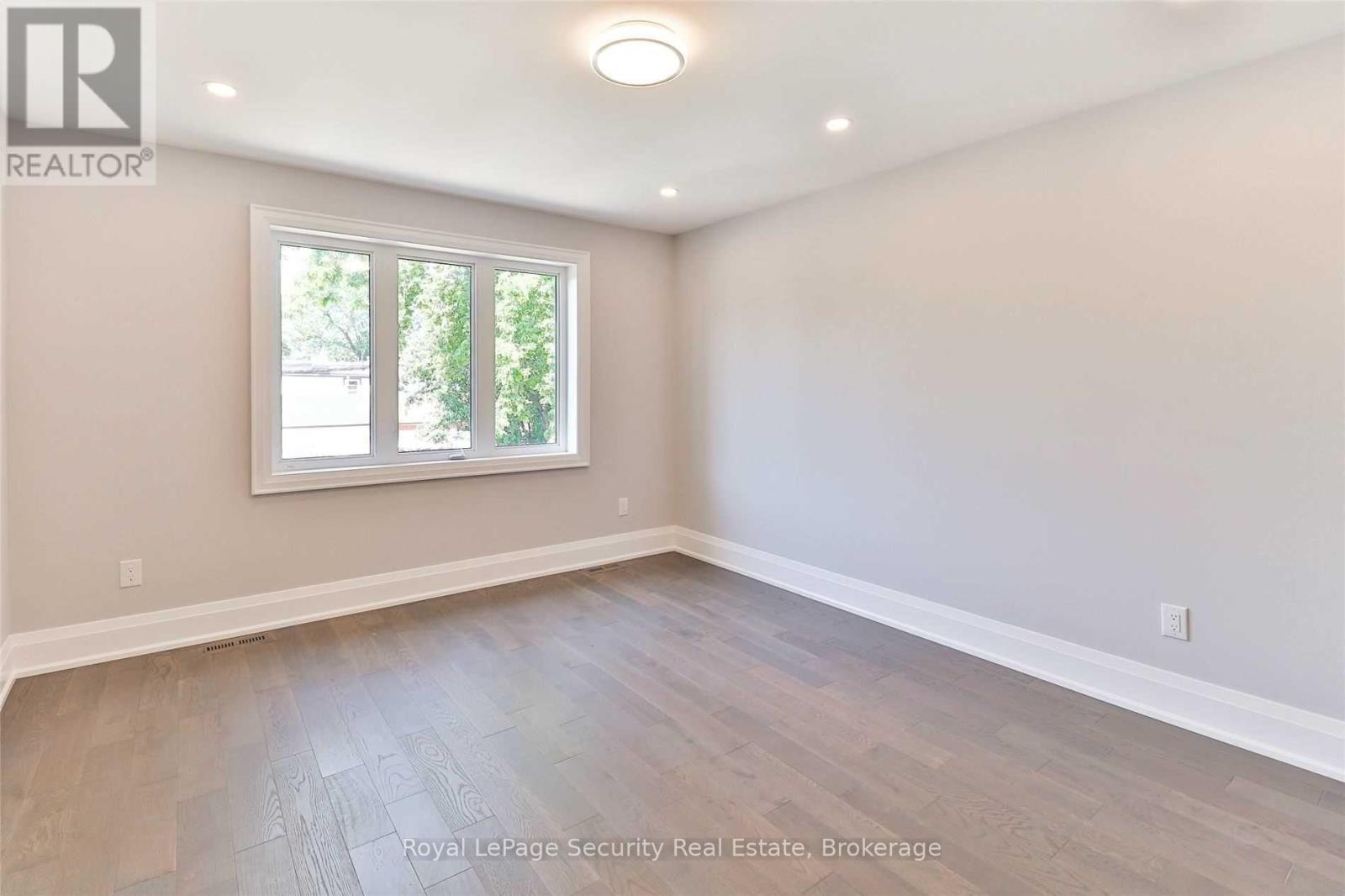 Main/ 2nd - 136 Markham Street, Toronto, Ontario  M6J 2G5 - Photo 27 - C14094638