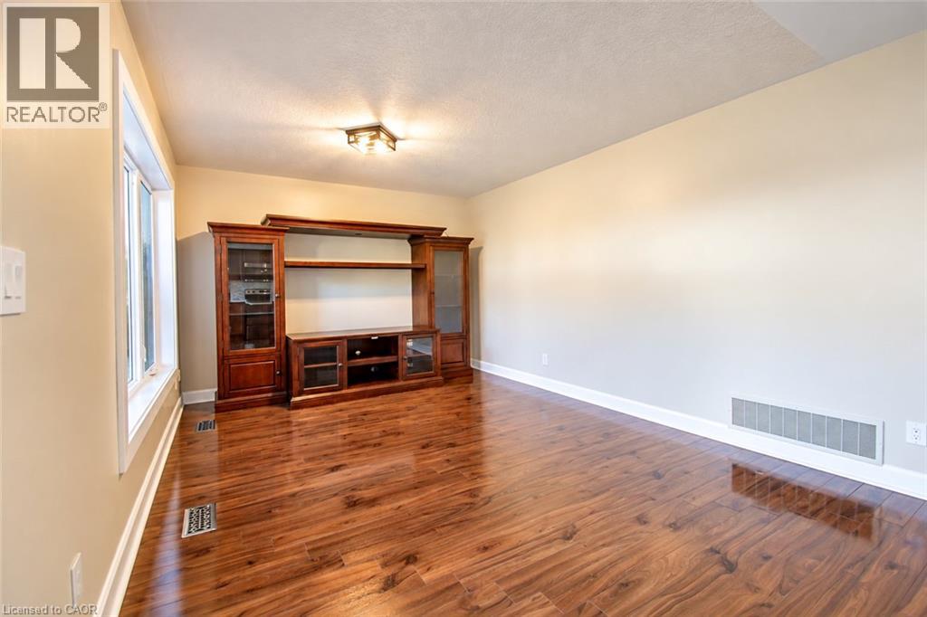 52 Redstart Drive, Cambridge, Ontario  N1T 2G6 - Photo 8 - 40872246