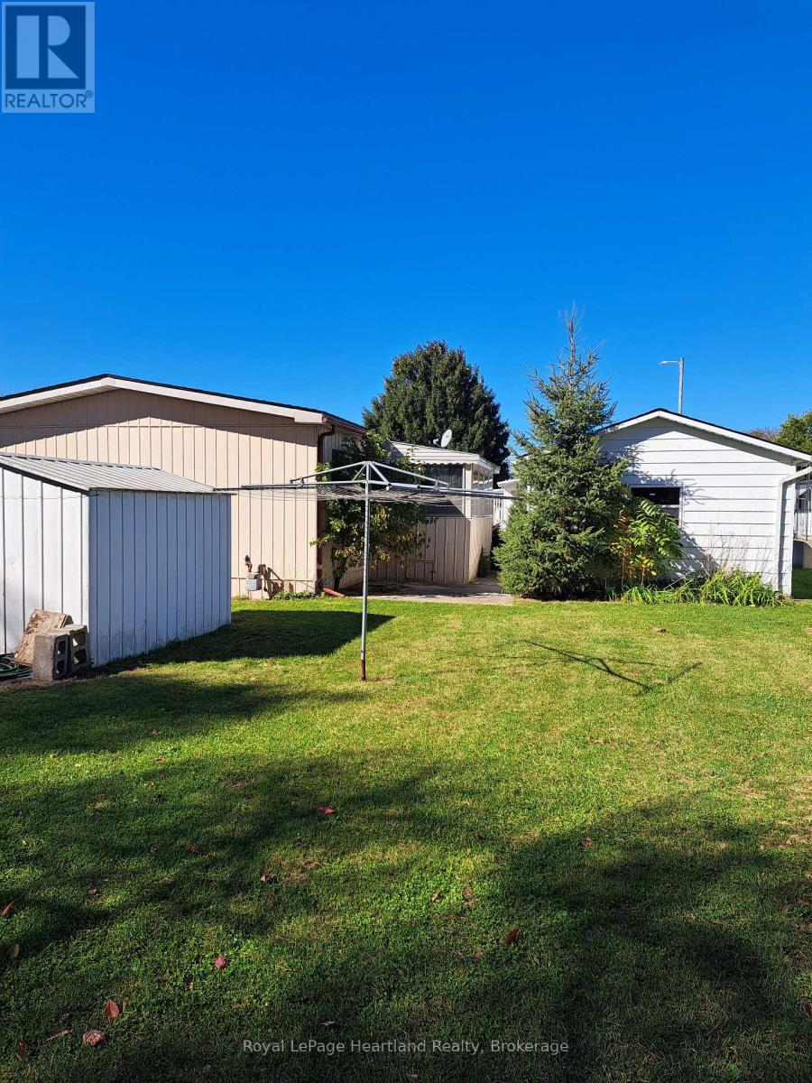 2 Velma Street, Strathroy-Caradoc, Ontario  N7G 0C5 - Photo 3 - X14094540