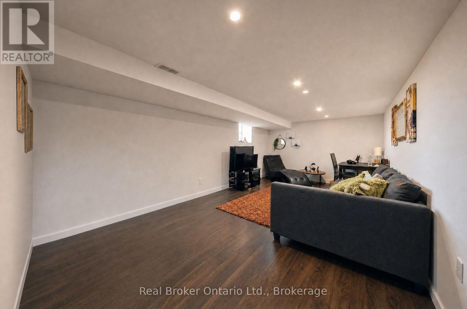 139 Superior Street, Brantford, Ontario  N3S 2L3 - Photo 19 - X14094608