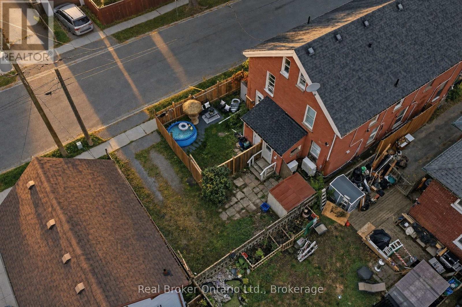 139 Superior Street, Brantford, Ontario  N3S 2L3 - Photo 21 - X14094608