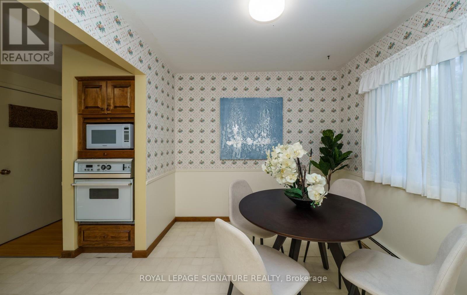 19 Castle Hill Drive, Toronto, Ontario  M1T 2Y2 - Photo 20 - E14094418