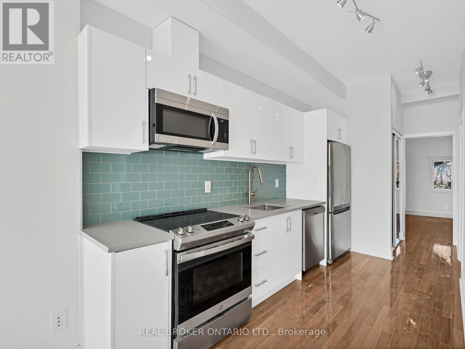 Main Fl - 1928 Gerrard Street E, Toronto, Ontario  M4L 2C1 - Photo 2 - E14094422